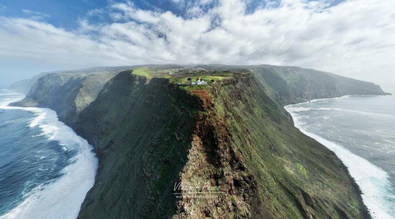 Madeira: Lighthouse West point in Portugal,